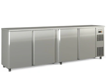 Arrière-bar positif 4 portes pleines battantes 650 L