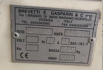 Coupeuse automatique à air comprimé pour le pain