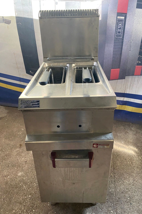 Friteuse à gaz 2 cuves de 7L sur armoire d'Occasion