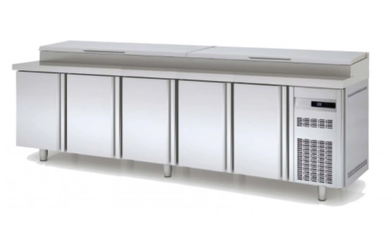 Meuble de préparation 700 positif 5 portes 16x GN1/4